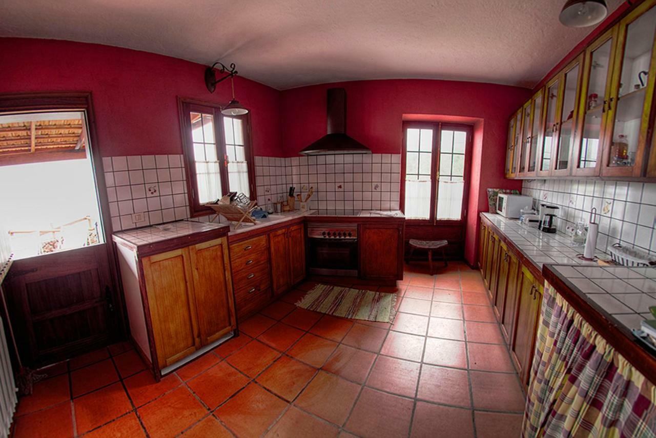 Geranios Rojos Guest House Las Rosas  Bagian luar foto