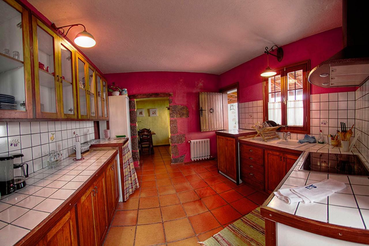 Geranios Rojos Guest House Las Rosas  Bagian luar foto